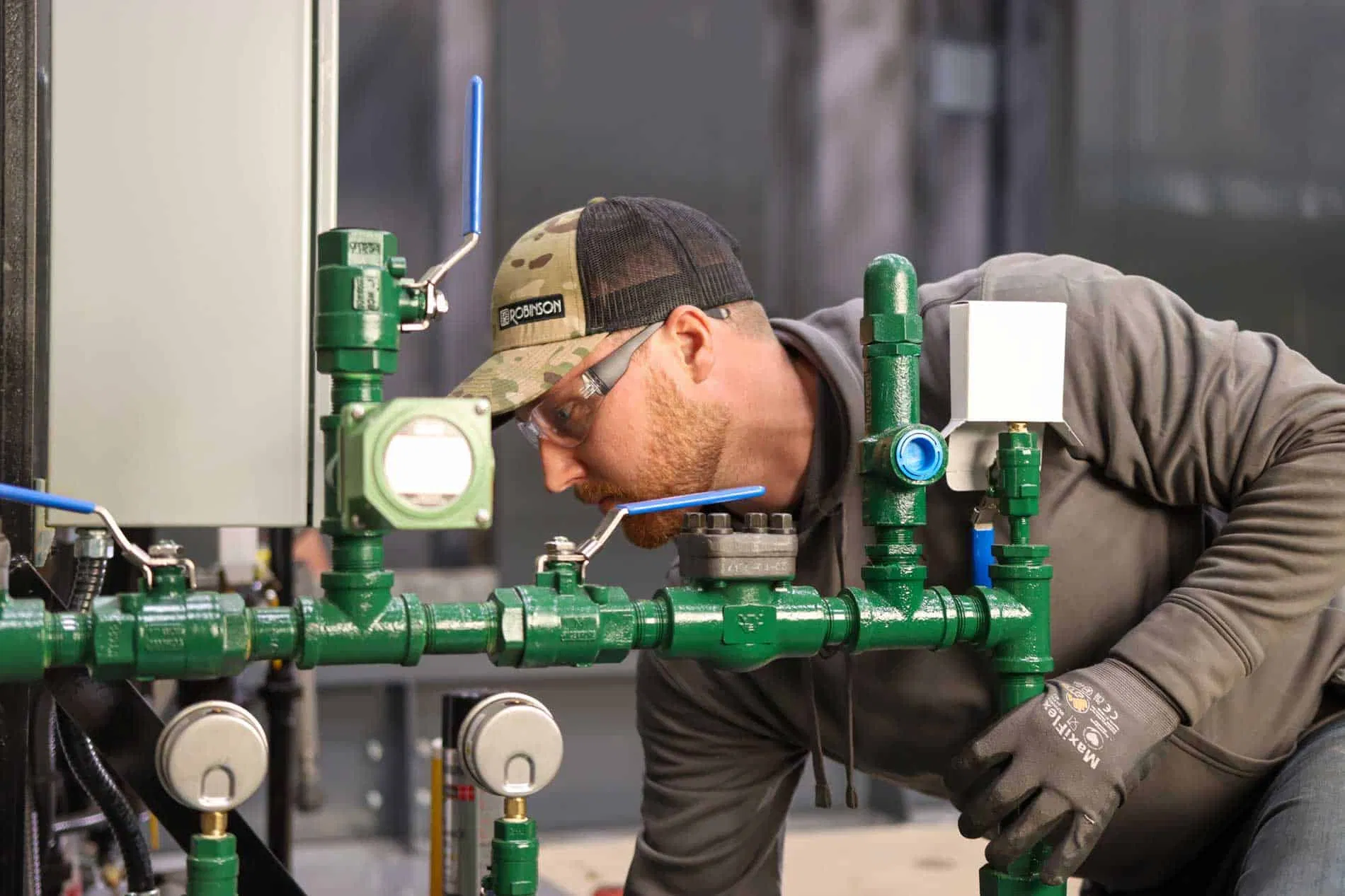 Robinson commercial manufacturing and assembly